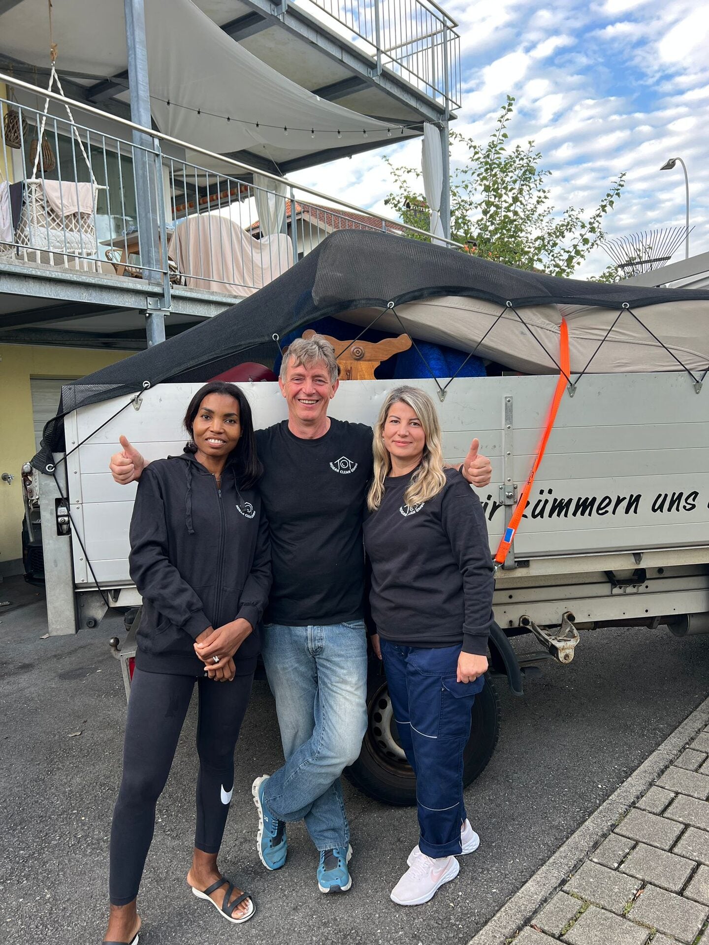 Das Hogar Clean Team